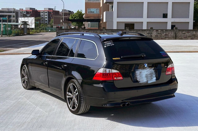BMW寶馬 530  第4張相片