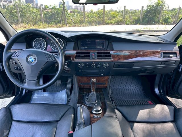 BMW寶馬 530  第8張相片