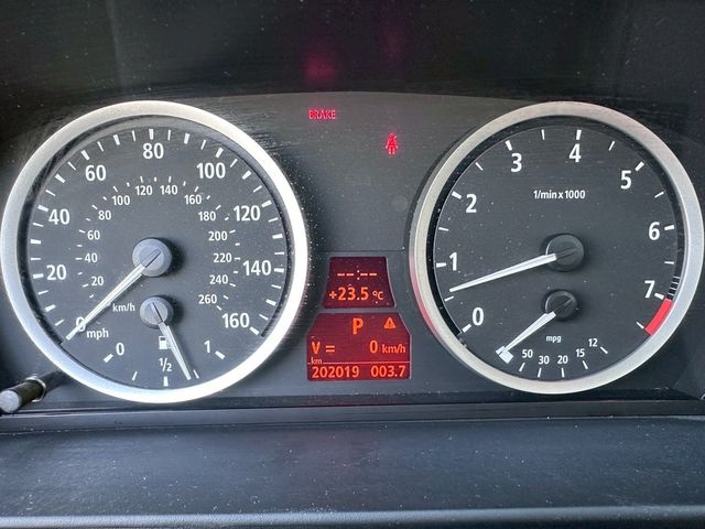 BMW寶馬 530  第14張相片