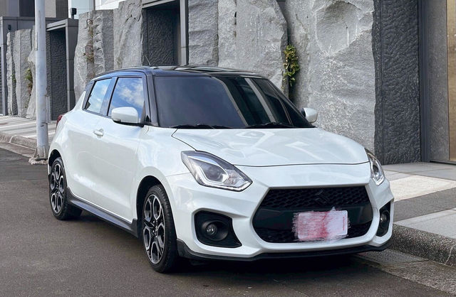 SUZUKI鈴木 SWIFT  第2張相片