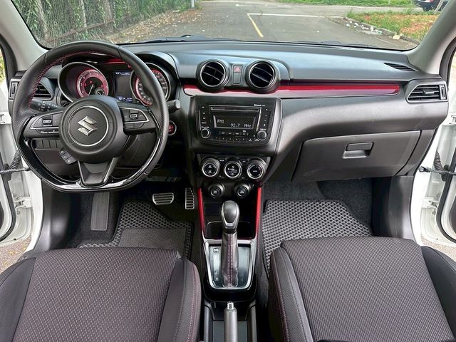 SUZUKI鈴木 SWIFT  第9張相片