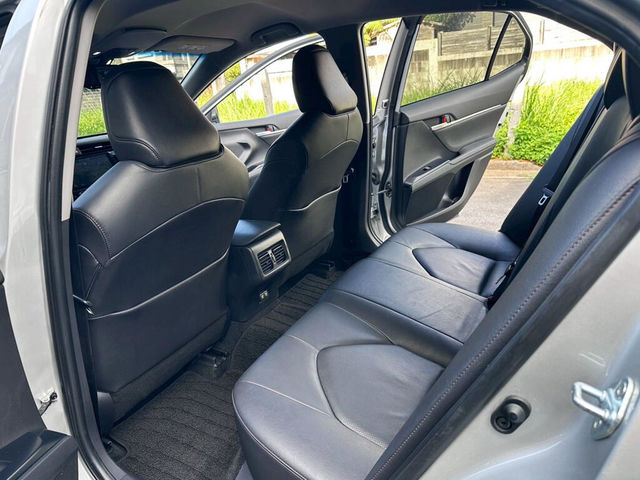TOYOTA豐田 CAMRY  第9張相片