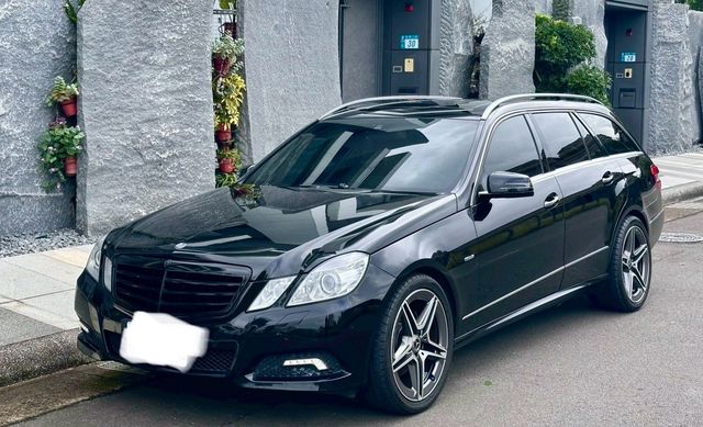 M-BENZ賓士 E250  第1張相片