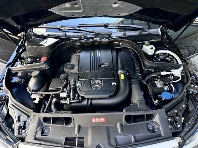 M-BENZ賓士 C200  第7張相片