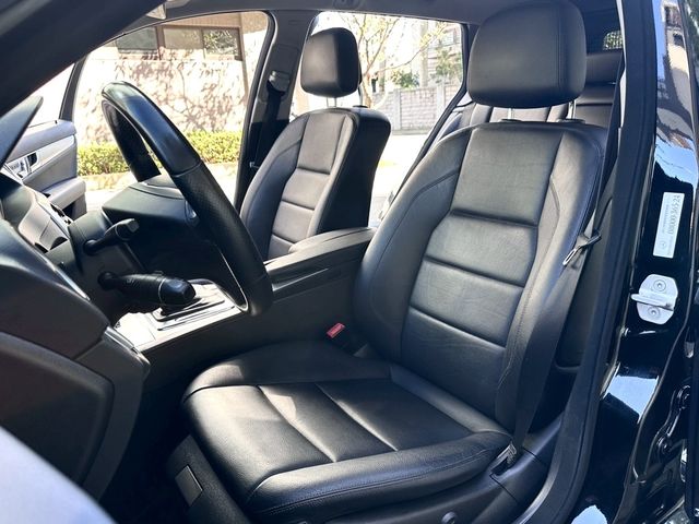 M-BENZ賓士 C200  第9張相片