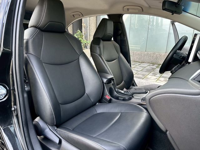 TOYOTA豐田 ALTIS  第9張相片