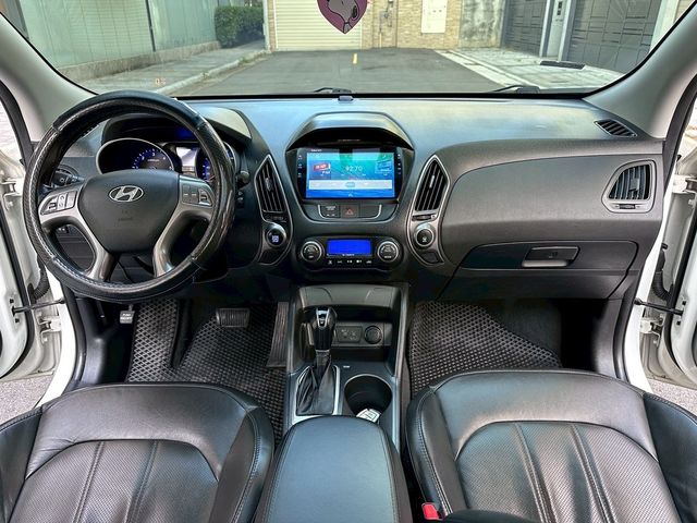 HYUNDAI現代 IX35  第9張相片
