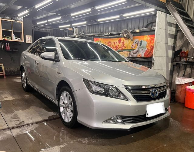 TOYOTA豐田 CAMRY HYBRID  第3張相片