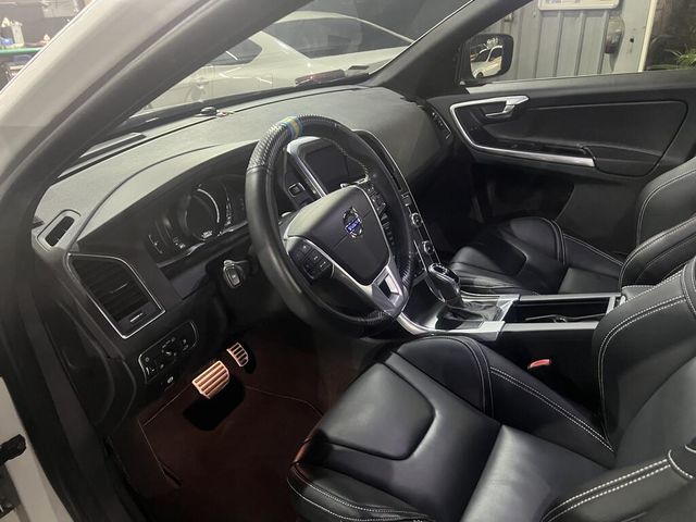 VOLVO富豪 XC60  第8張相片
