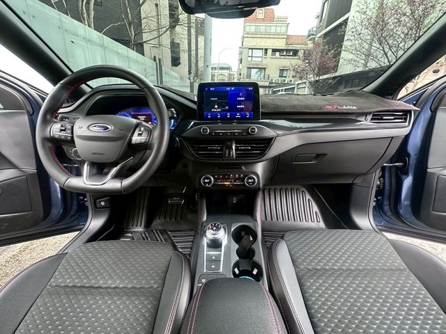 FORD福特 FOCUS  第9張相片