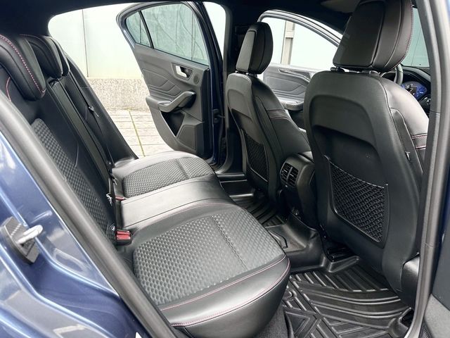 FORD福特 FOCUS  第13張相片