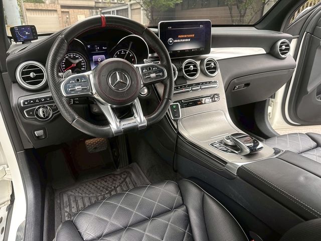 M-BENZ賓士 GLC300  第14張相片