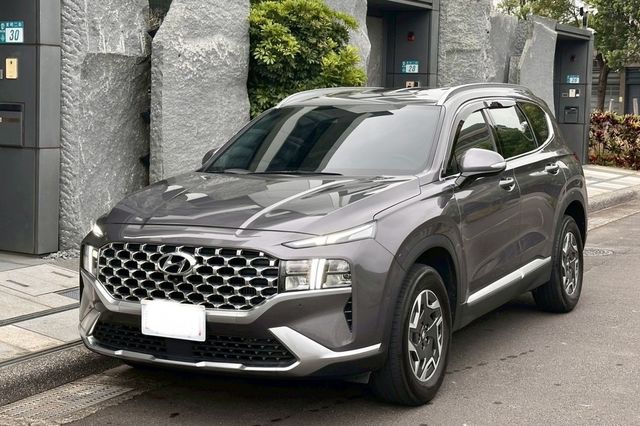 HYUNDAI現代 SANTA FE  第1張相片