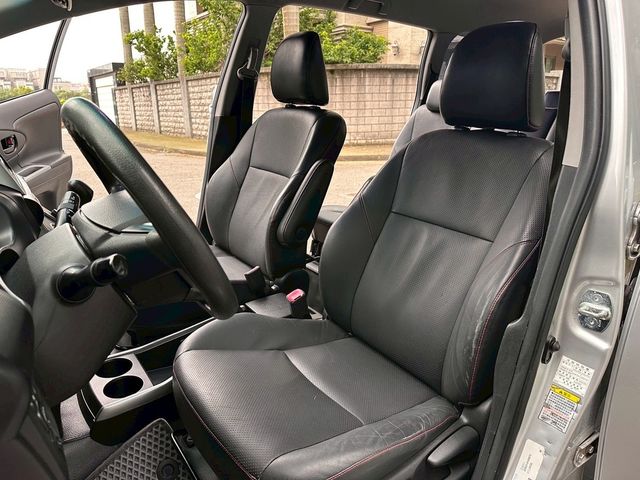 TOYOTA豐田 WISH  第7張相片