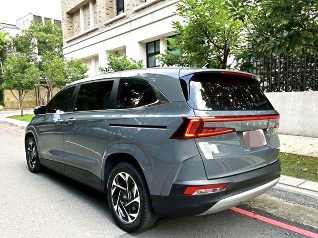 HYUNDAI現代 CUSTIN  第4張相片