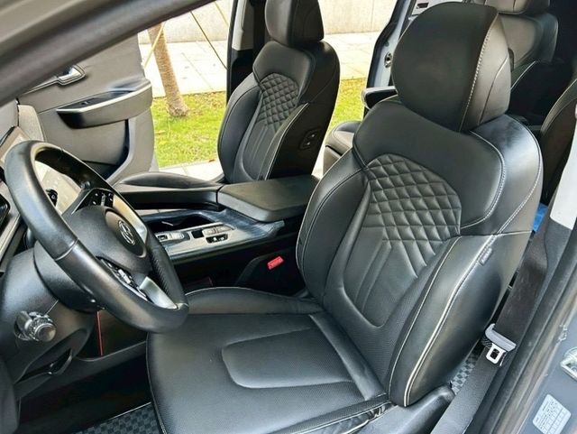 HYUNDAI現代 CUSTIN  第7張相片