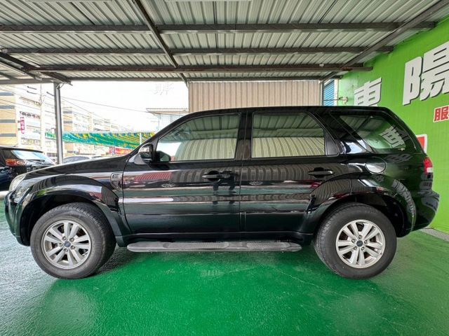 家庭用車 安卓機 後座分離傾倒 藍芽音訊 ISOFIX-兒童座椅固定系統  第2張相片