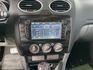 定速 衛星導航 倒車雷達 晶片系統  倒車顯影	  4WD	方向盤音響控制 皮椅 藍牙通訊 安全氣囊  第8張縮圖