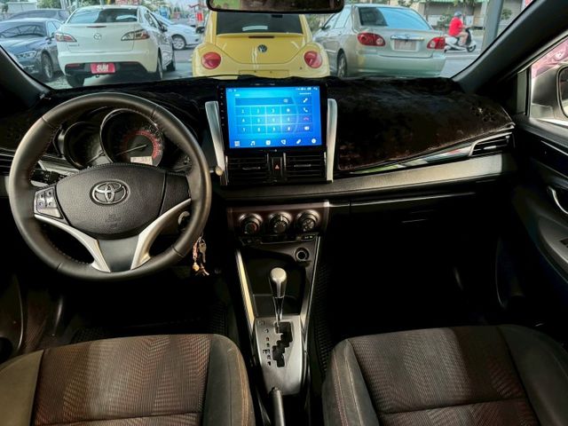 全車原版件..S版.整車漂亮到不行.有導航.有霧燈  第7張相片