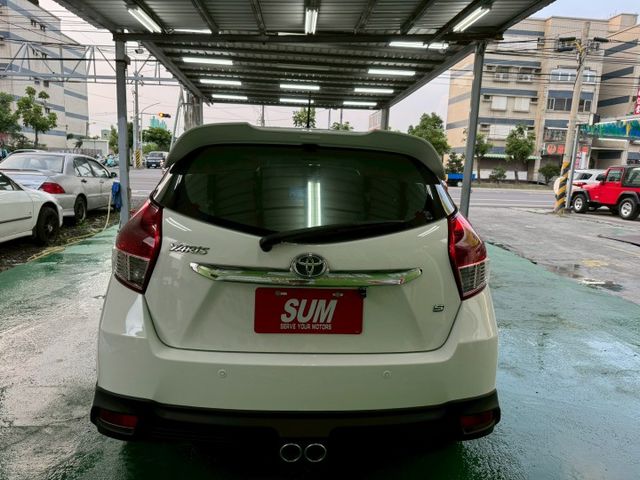 全車原版件..S版.整車漂亮到不行.有導航.有霧燈  第15張相片