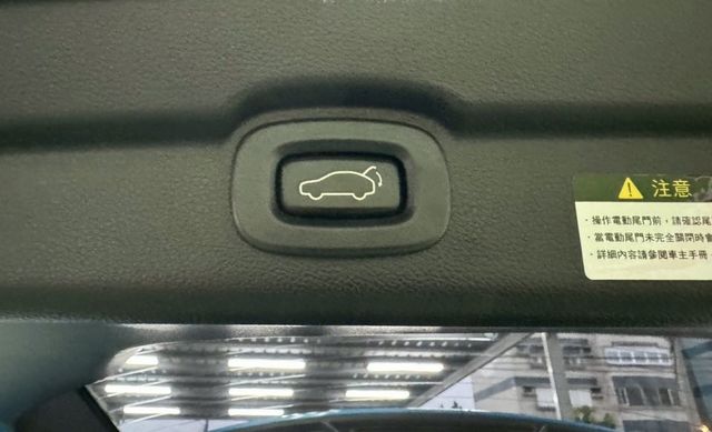 車況新  可載輪椅  第20張相片