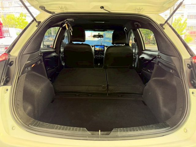 YARIS  第6張相片