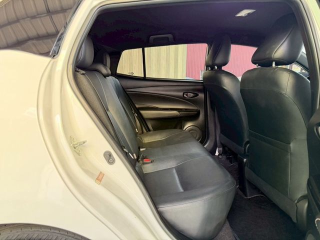 YARIS  第9張相片