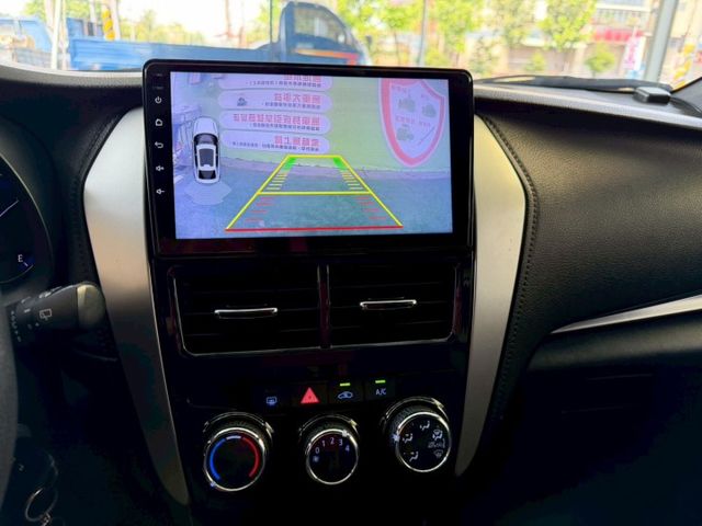 YARIS  第14張相片