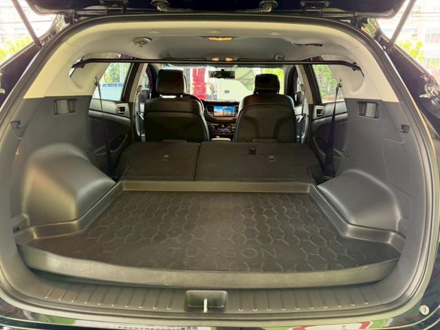 【2018年 Hyundai Tucson 1.6T 汽油休旅｜空間實用】  第6張相片