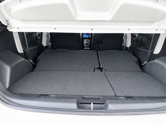 YARIS  第10張相片