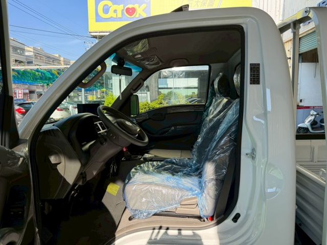 新車(全新)  第6張相片