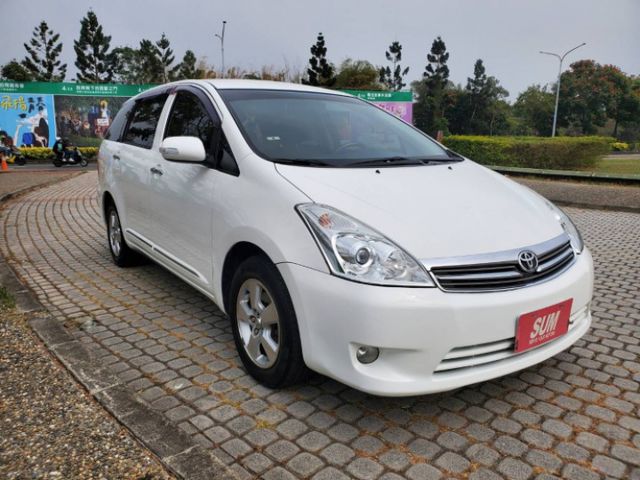 頂級原廠HID頭燈 定速  巡跡防滑系統  第3張相片