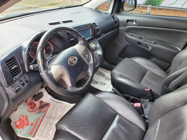 頂級原廠HID頭燈 定速  巡跡防滑系統  第8張相片