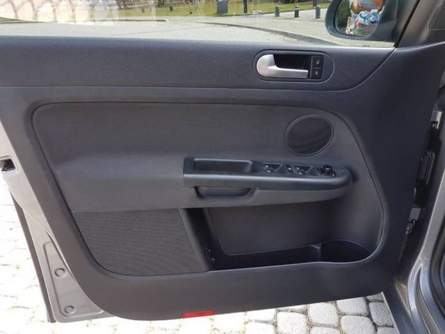 2.0TDI 實跑6萬多，省油好開、扭力飽滿、加速力道充沛，歡迎預約賞車  第16張相片