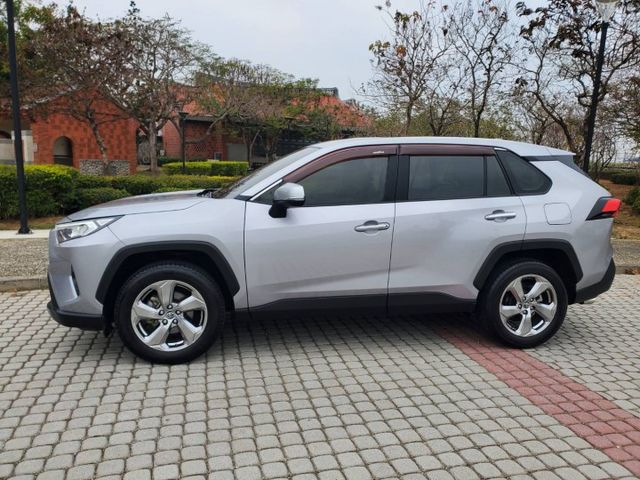 RAV4  第4張相片