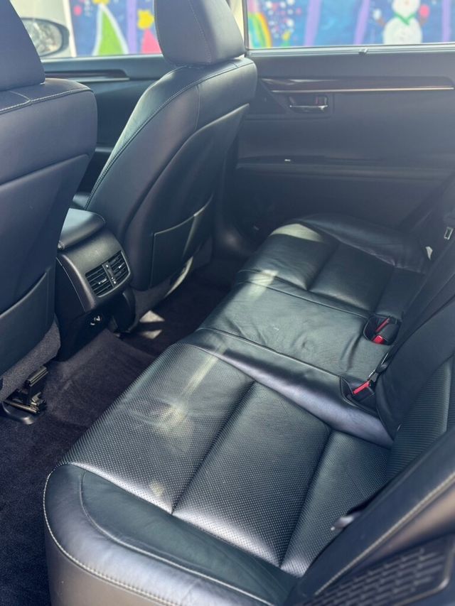 LEXUS凌志 ES300H  第6張相片