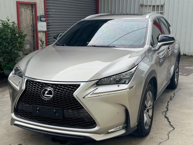 LEXUS凌志 NX200T  第2張相片