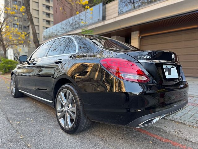 M-BENZ賓士 C300  第3張相片