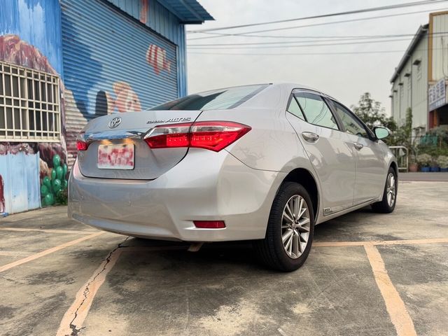 TOYOTA豐田 ALTIS  第7張相片