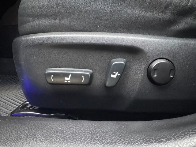 TOYOTA豐田 ALTIS  第17張相片