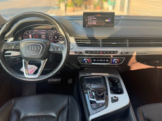 AUDI奧迪 Q7  第5張相片