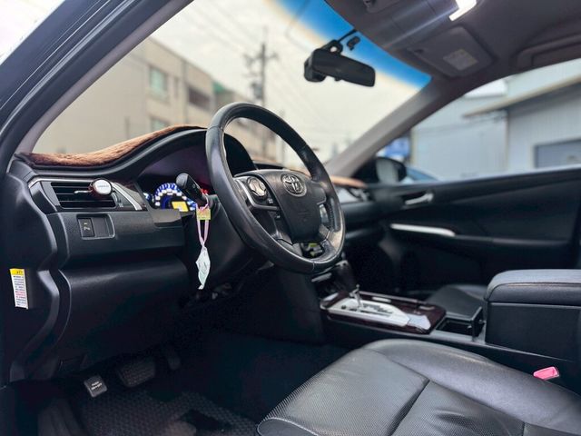 TOYOTA豐田 CAMRY HYBRID  第6張相片