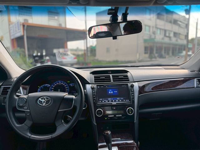 TOYOTA豐田 CAMRY HYBRID  第5張相片