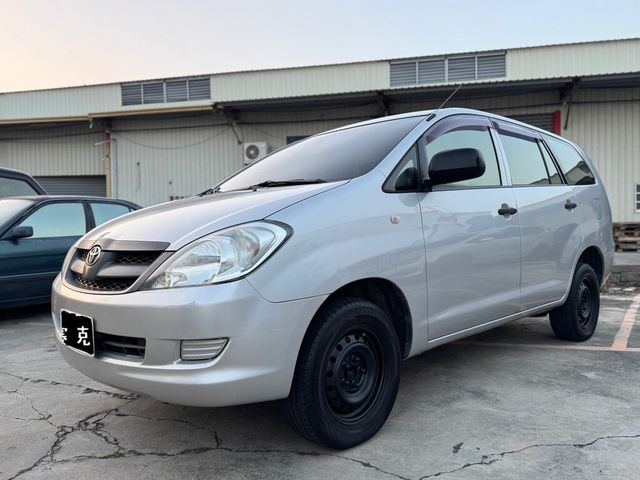 TOYOTA豐田 INNOVA  第1張相片