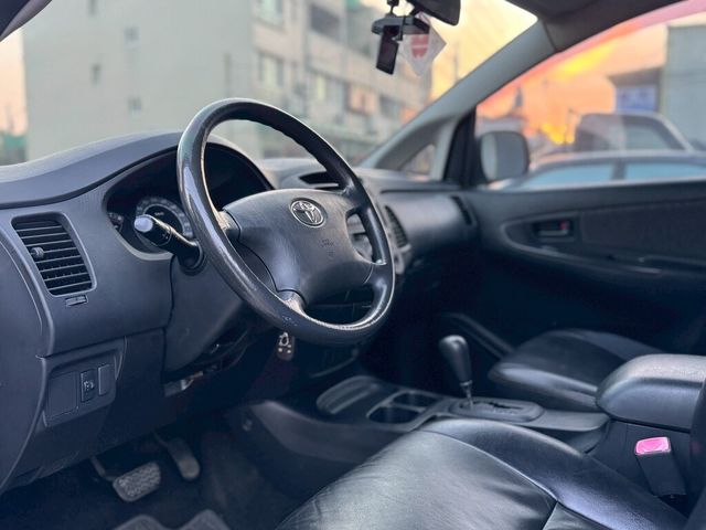 TOYOTA豐田 INNOVA  第6張相片