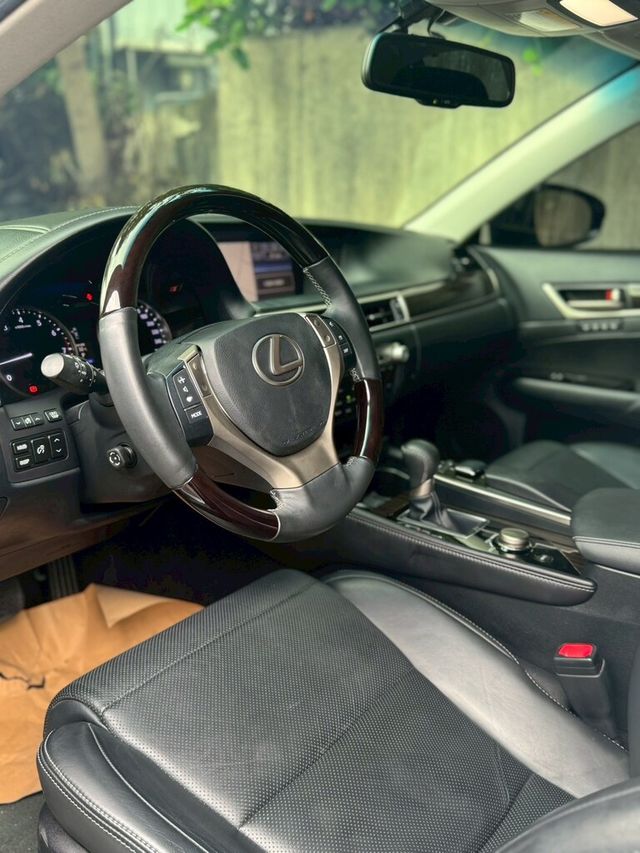 LEXUS凌志 GS250  第7張相片