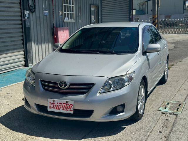 TOYOTA豐田 ALTIS  第1張相片