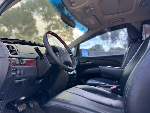 TOYOTA豐田 PREVIA  第6張相片