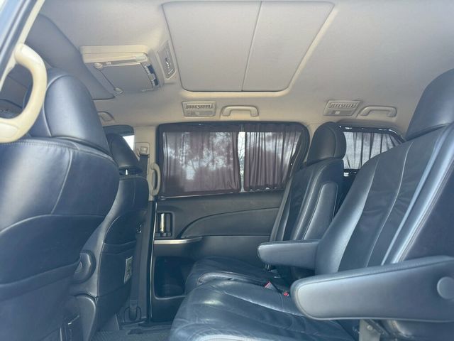 TOYOTA豐田 PREVIA  第7張相片