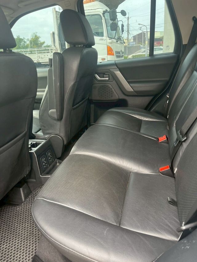 LAND ROVER路華 FREELANDER 2  第9張相片